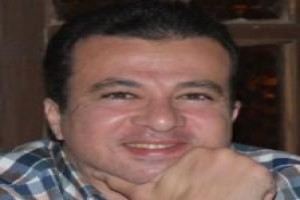 صورة المؤلف محمد عبد العزيز الشافعي